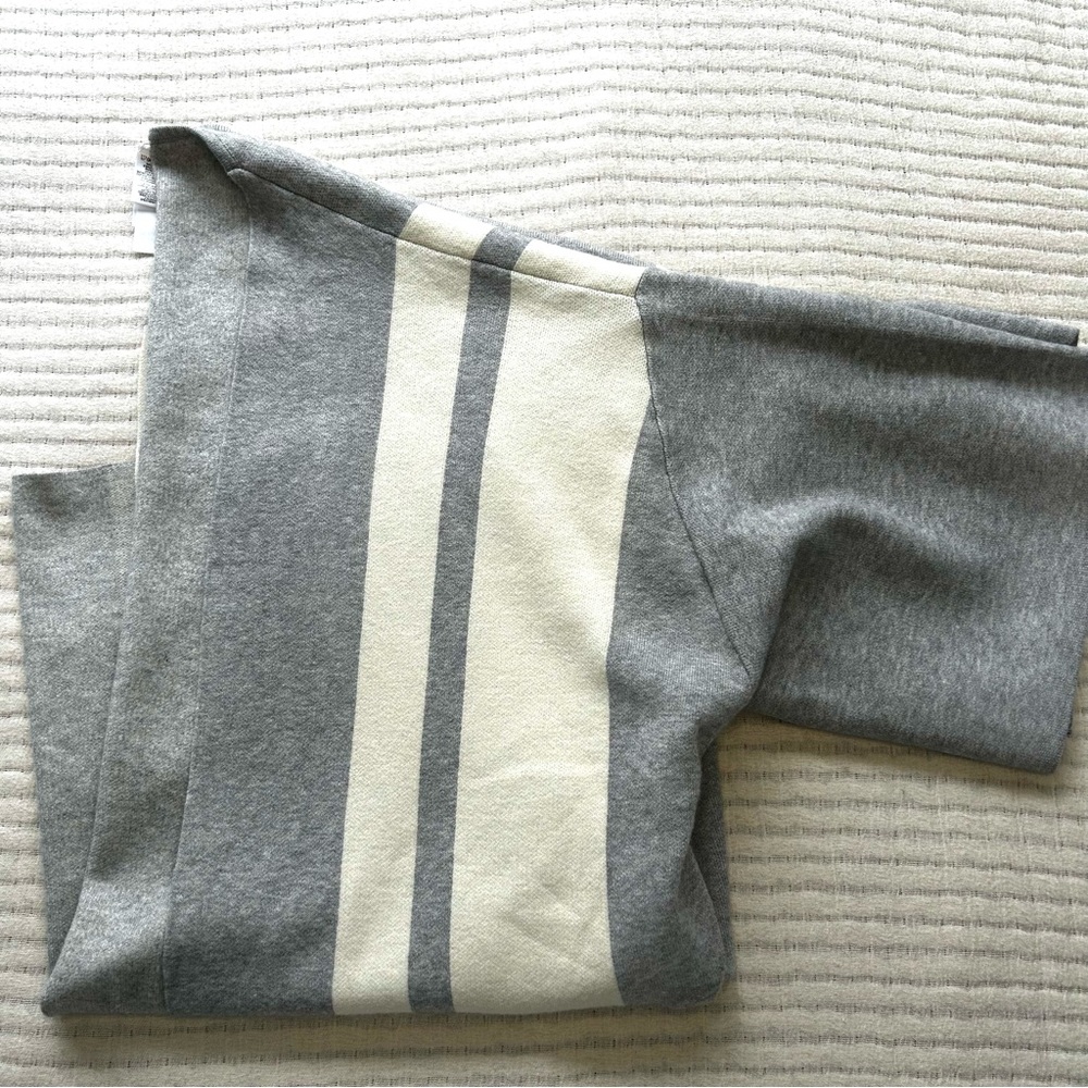 Open Front Kimono Sweater Cardigan Poncho Shawl Wrap Size XL Gray and Cream - Picture 7 of 9